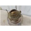 Image 3 : Vintage Clear Glass Oil Lamp