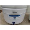 Image 2 : 2 Reverse Osmosis Water Storage Tanks