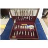Image 1 : 42 pc Community Silverplate Cutlery 