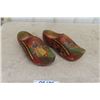 Image 1 : Vintage Holland Hand Carved and Painted Clogs
