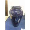 Image 4 : 4 Pieces Blue Mountain Pottery- Wash Basin and Pitcher, Vase, Smaller Vase