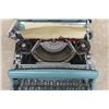 Image 3 : Lettera 22 Underwood Olivetti Manual Portable Typewriter in Blue Case