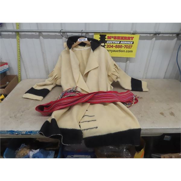 Vintage Hudson's Bay 3.5 Point Blanket Capote Sz X, Comes with Voyageur Sash Belt - Very Good Condit