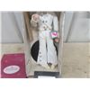 Image 3 : Ashton Drake Elvis ' The King of Las Vegas' Collectors Doll with Tag