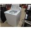 Image 4 : Amana High Efficiency Washing Machine 27" Wide