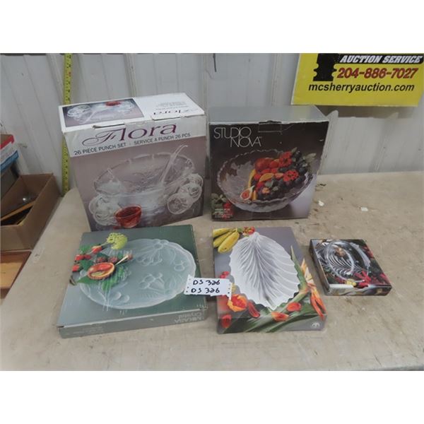 New Flora 26 pc Punch Bowl Set, New Studio Nova Fruit Bowl + 3 New Crystal Trays