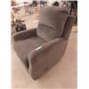 Image 1 : Recliner Chair - Nice Condition