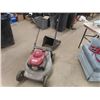Image 3 : Honda HRR 2163 PDS Walk Behind Lawn Mower with Bagger 