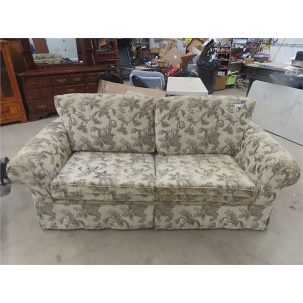 Cloth Sofa/ Hide-a-Bed 82" wide