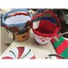 Image 5 : Assorted Christmas Hats, Tins, Baskets, Decorations