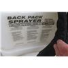 Image 2 : 4 Gal Back Pack Sprayer with 30" Hedge Trimmer