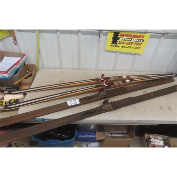 2 Pairs of Vintage Skis: Gresshoppa Finse (Norway) + Another Pair