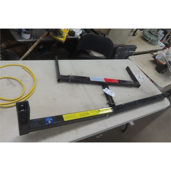 Receiver Hitch Adjustable Truck Bed Extender - Appears New