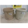 Image 1 : (2) 5 Gal Medalta Crocks