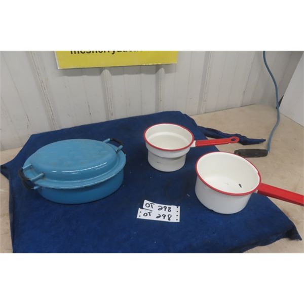 Cast Roaster with Lid + 2 Enamel Handled Pots