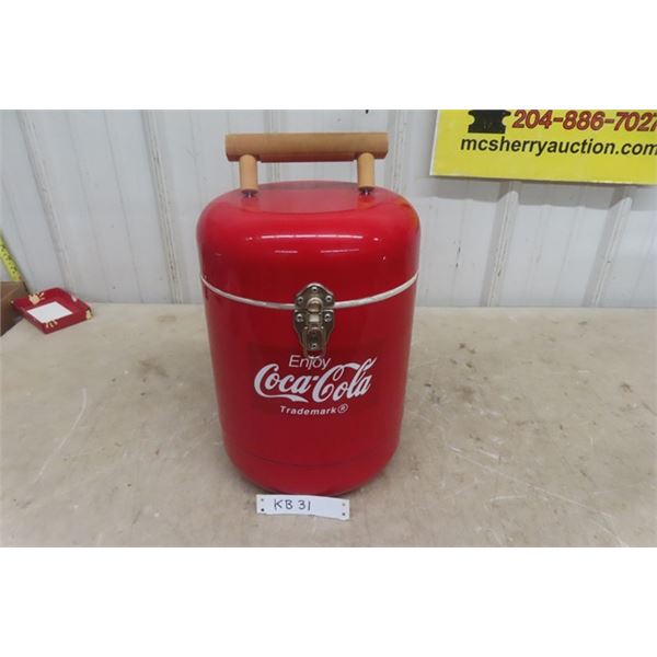 Metal Insulated Cooler with Coca-Cola Decal 9" x 13.5"