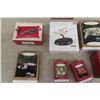 Image 2 : Large Assortment Star Trek Hallmark Ornaments in Boxes