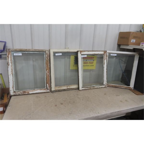 4 Vintage Wooden Framed Windows - Appprx. 20"×23"