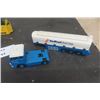 Image 8 : 2 Die Cast Semi Trailers- Lion Toys Made In Holland