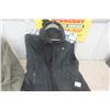 Image 2 : Rapala Heated Fishing Vest Sz Lg, Large Military Looking Jacket 