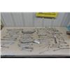 Image 1 : Over 90 Wrenches - Standard + Metric