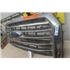 Image 3 : 2016 Ford F150 Grill 20" x 46" 