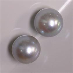 6  1/4-6 1/2 MM PAIR OF 3/4 JAPANESE AKOYA PEARLS - HALF DRILLED