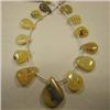 Image 1 : 68 CTS SERPENTINE TEAR DROPS STRAND