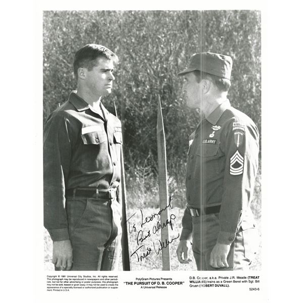 The Pursuit of D. B. Cooper Treat Williams Signed Movie Photo