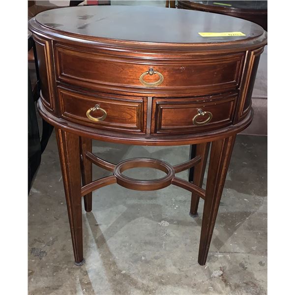 Oval Mahogany Inlaid End Table 22in. W 27in. H