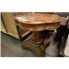 Image 2 : Inlaid Cloverleaf End Table 30in W x 30in H