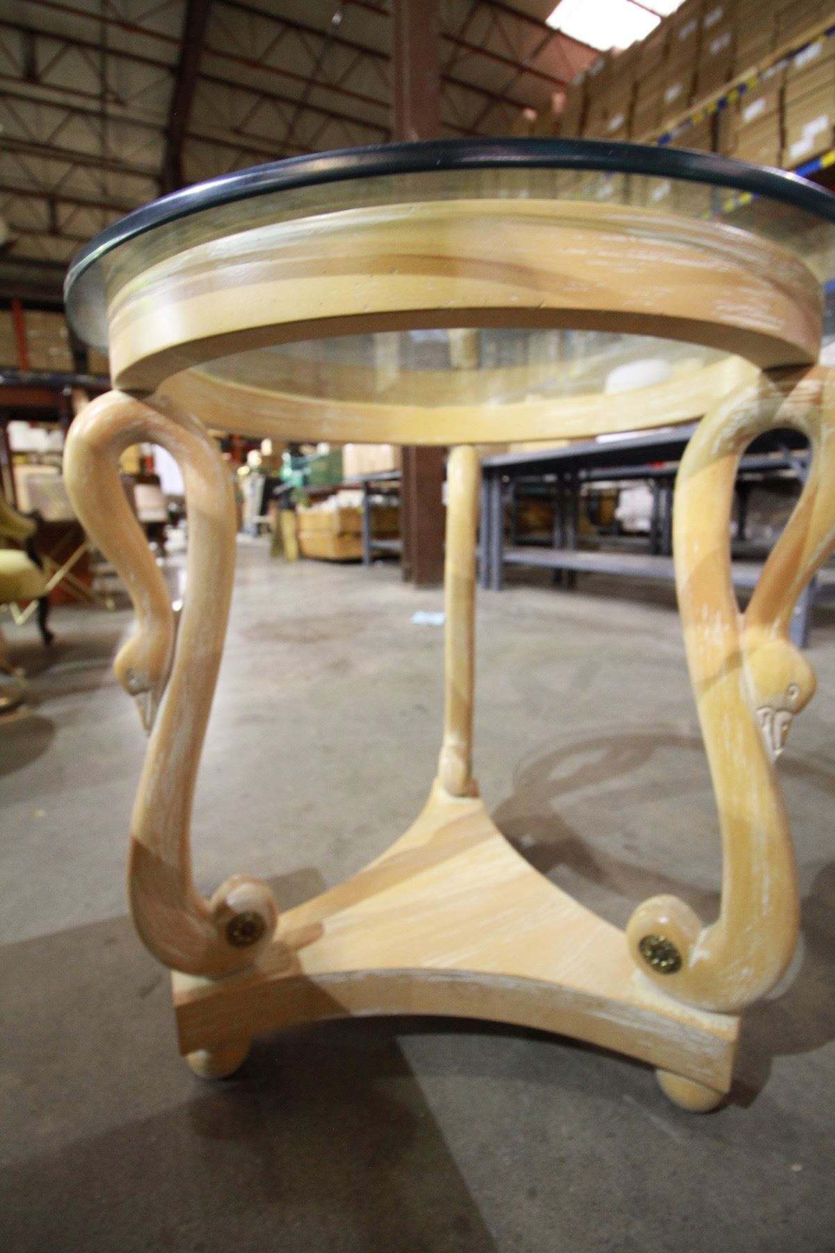 Carved Swan End Table Glass Top 24in. Round
