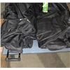 Image 1 : Lot of 4 Archivolt 36in. Rolling Duffle Bags