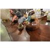 Image 2 : Set of Ducks 4 Wooden and 1 Ceramic