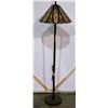 Image 1 : Tiffany style shade floor lamp