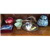 Image 1 : Lot of 8 collectables including plate, bowls, etc.