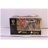 Image 1 : NHL Figure Set Featuring Gordie Howe Vs Johnny Bower