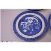 Image 2 : (9) Blue Willow Dessert Plates + Blue Willow Creamer