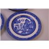 Image 4 : (9) Blue Willow Dessert Plates + Blue Willow Creamer