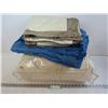 Image 1 : Bedding (yellowed & stained) - Tarp - Pillow Shams