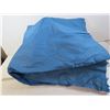 Image 3 : Bedding (yellowed & stained) - Tarp - Pillow Shams