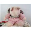 Image 2 : Assorted Bedding - Stuffed Pig