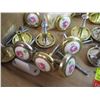 Image 3 : Door pulls, hardware