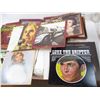 Image 2 : Records, picture frames