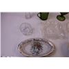 Image 2 : (2) Small Vases, (2) Ceramic Serving Dishes, (4) Pieces of Glassware