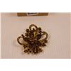 Image 2 : Vintage Avon Brooch