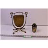 Image 1 : Brass Gong and Vase