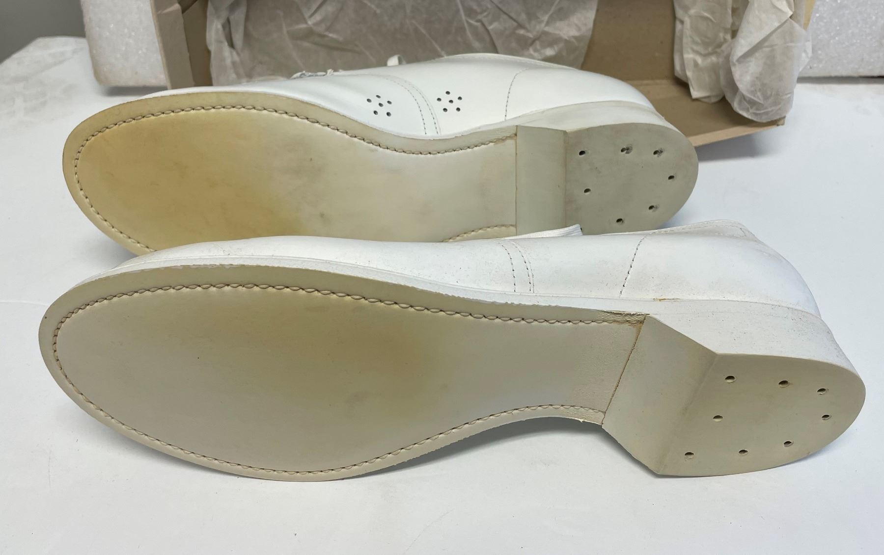 Clinic Nursing Shoes, Look brand new!!