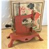 Image 2 : Vintage Child's Sewing Machine