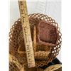 Image 5 : Collection of Vintage Baskets